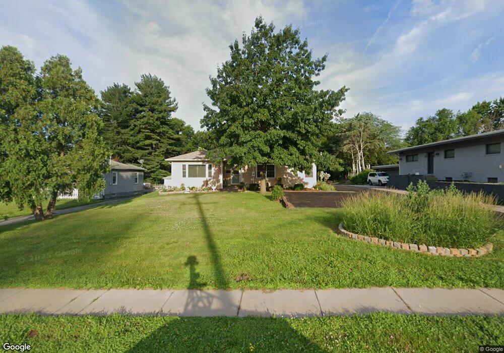 3826 N Division St, Davenport, IA 52806 - photo 1