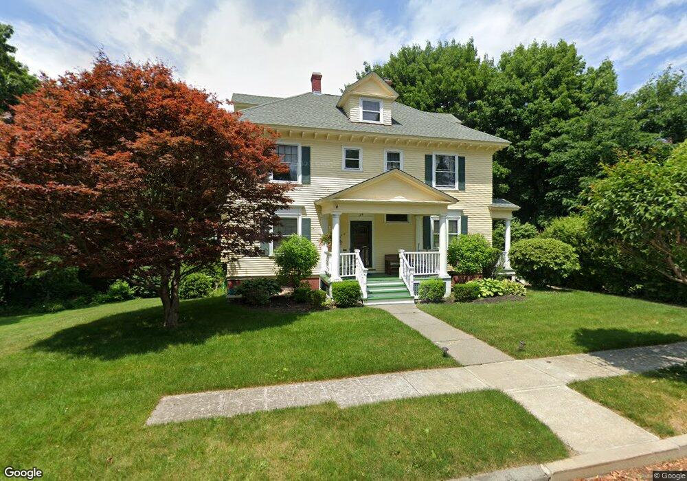 24 Kenilworth Rd, Worcester, MA 01602 - photo 1