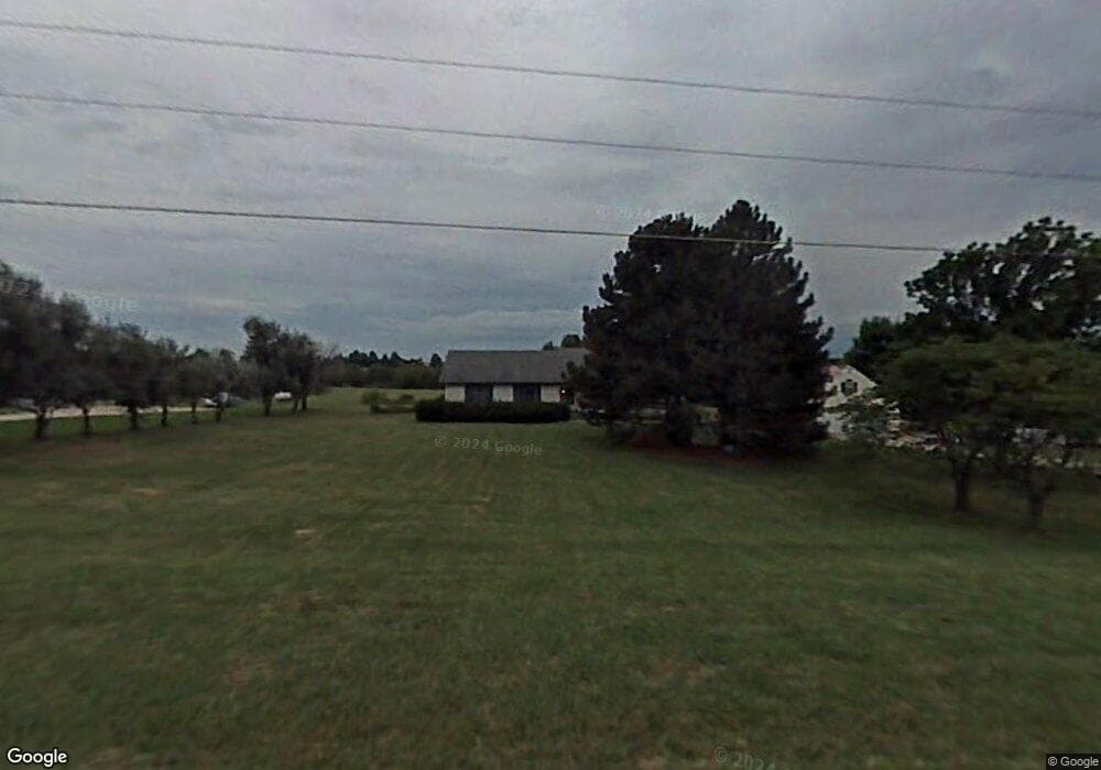9151 SW 37th St, Topeka, KS 66614 - photo 1