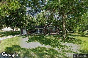 514 North W, Raymond, IL 62560