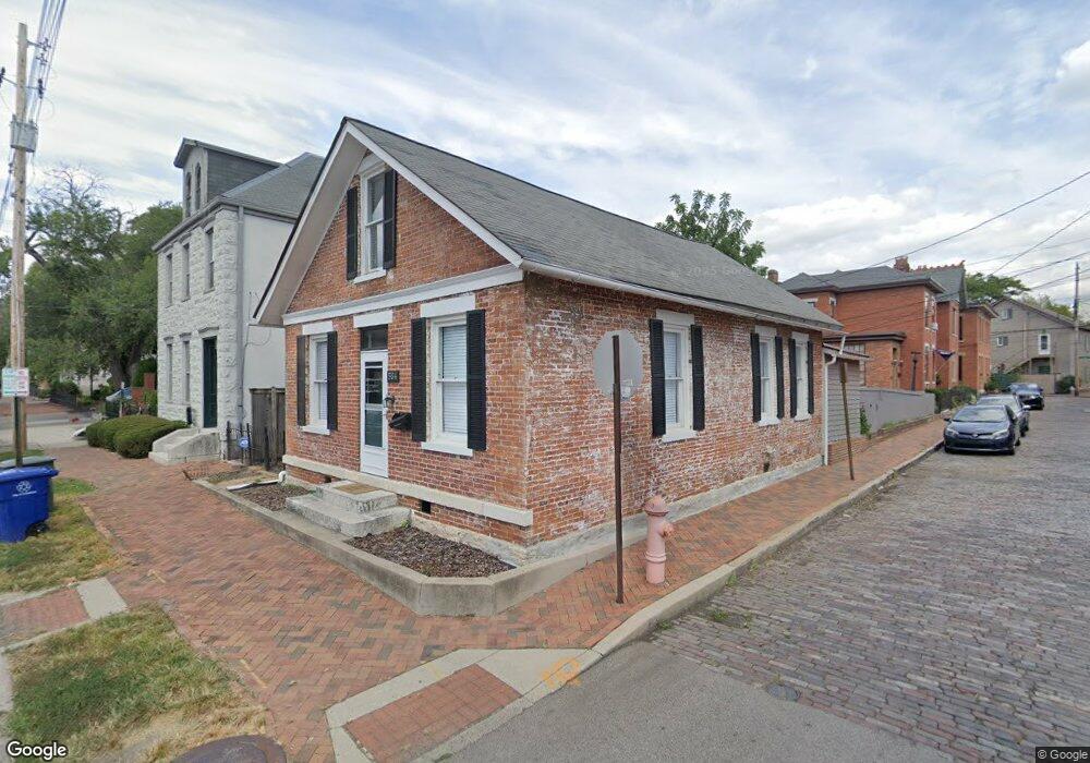 564 S 3rd St, Columbus, OH 43215 - photo 1