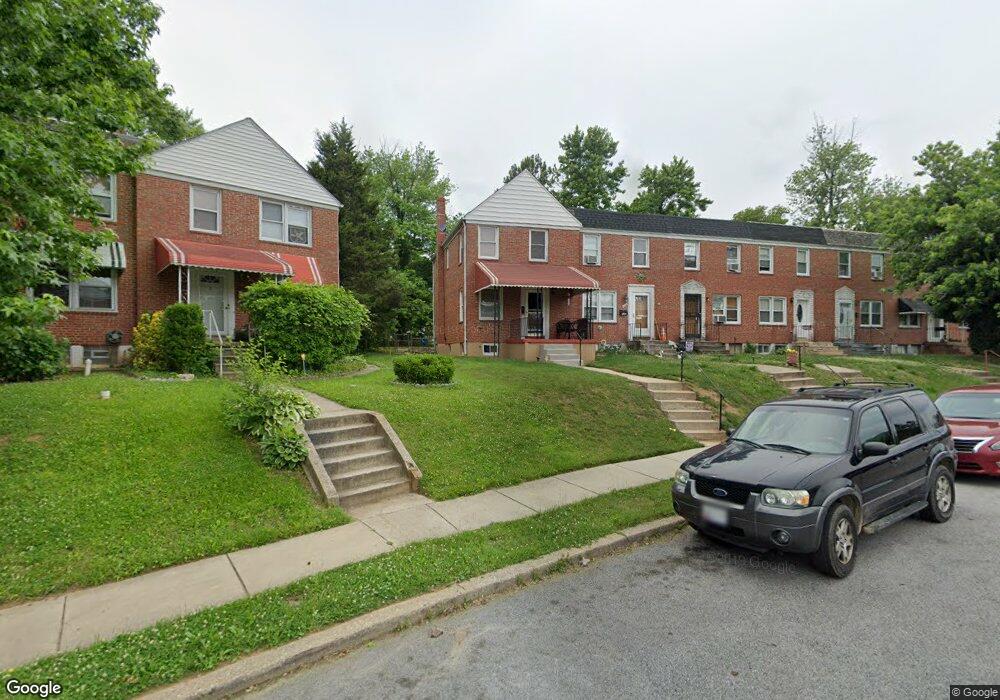 550 Lucia Ave, Baltimore, MD 21229 - photo 1