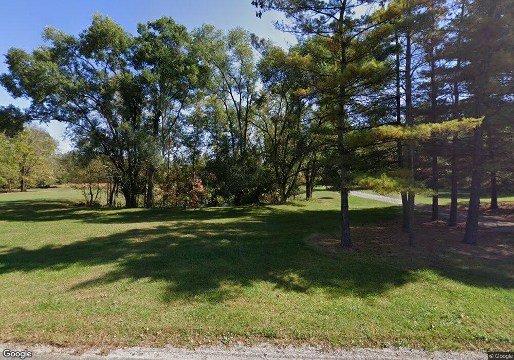 690 N Flint Rd, Angola, IN 46703 - photo 1