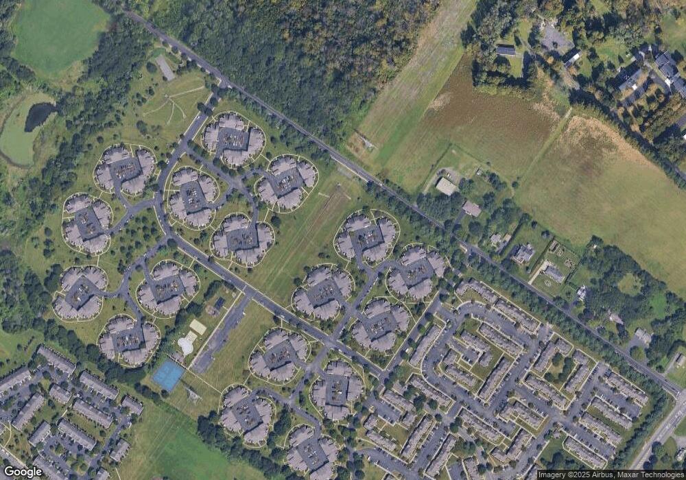 19 Talbot St unit 30, Somerset, NJ 08873 - photo 1