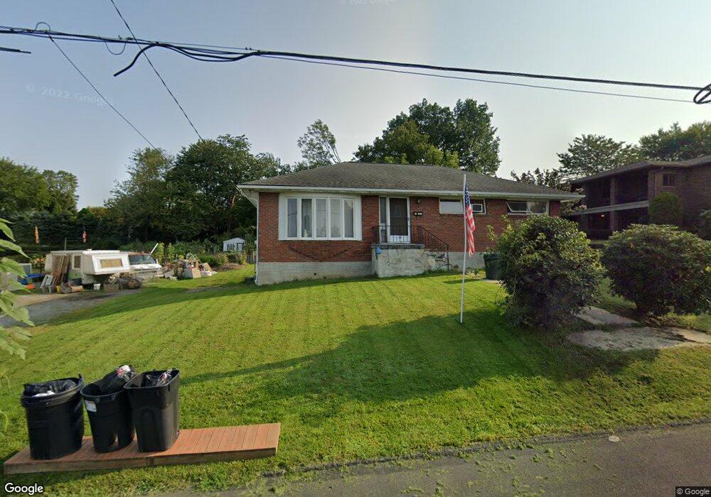 1370 Watson St, Scranton, PA 18504 - photo 1