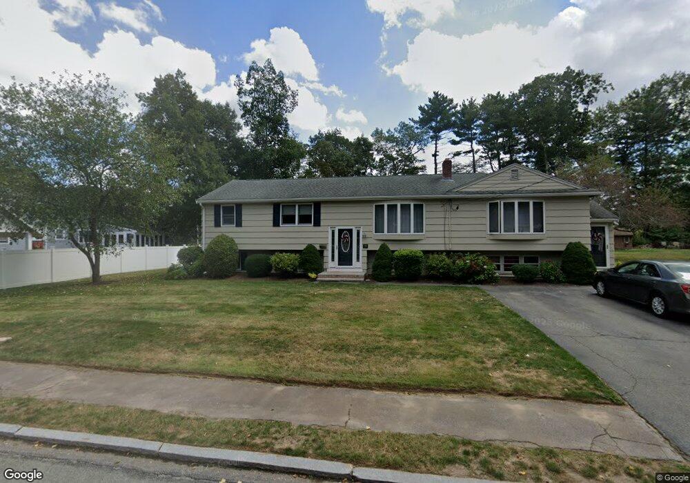 113 Captain Standish Dr, Abington, MA 02351 - photo 1