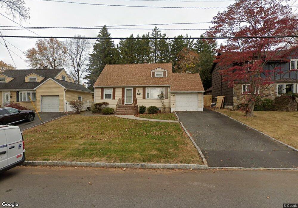 18 Seaman Rd, West Orange, NJ 07052 - photo 1