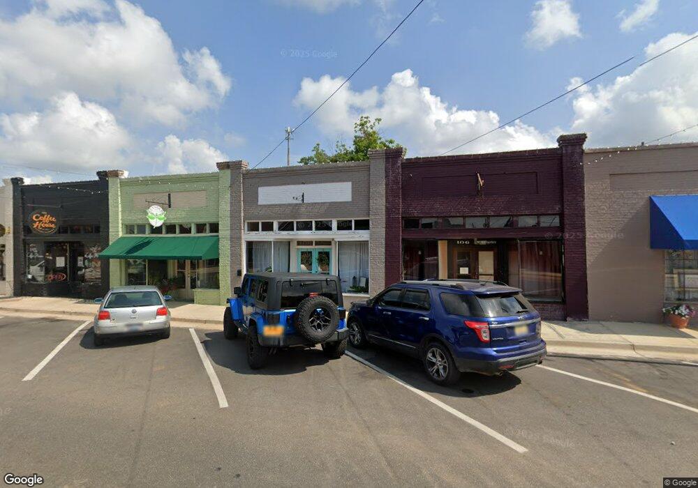 108 W Ridgeley St, Atmore, AL 36502 - photo 1