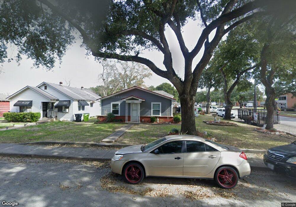 1221 Ward St, Rosenberg, TX 77471 - photo 1