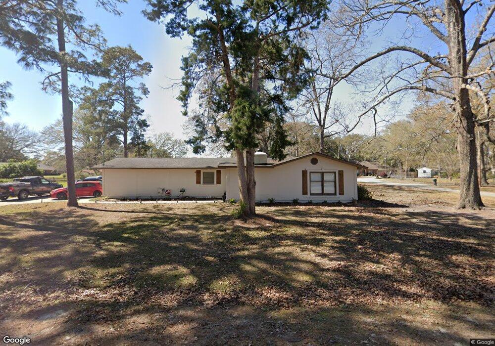 403 Newton Dr, Adel, GA 31620 - photo 1