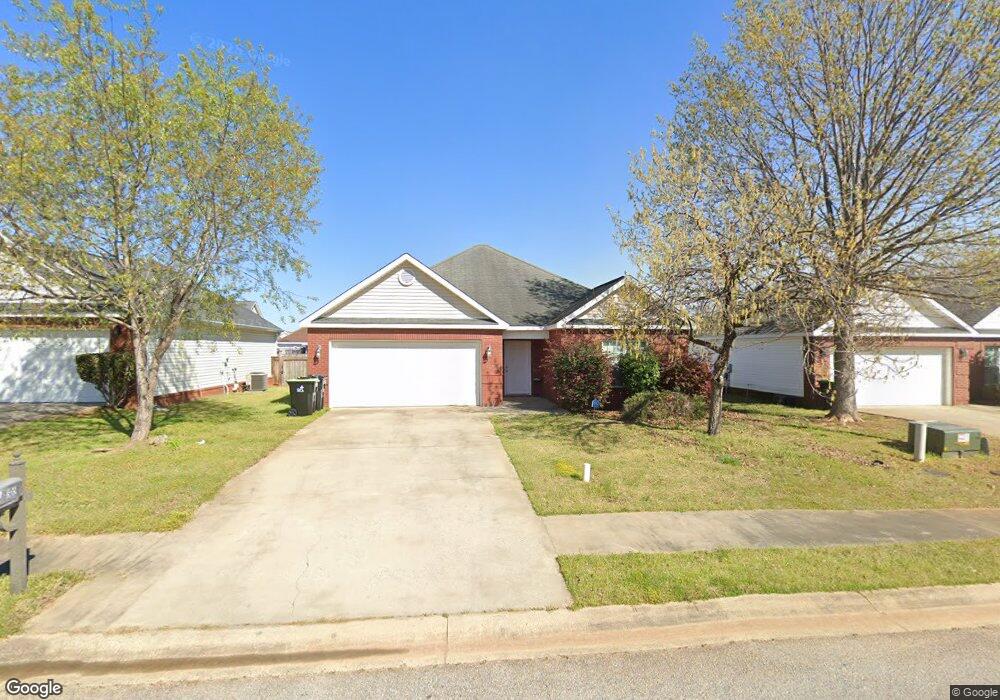 305 Manchester Ln, Byron, GA 31008 - photo 1