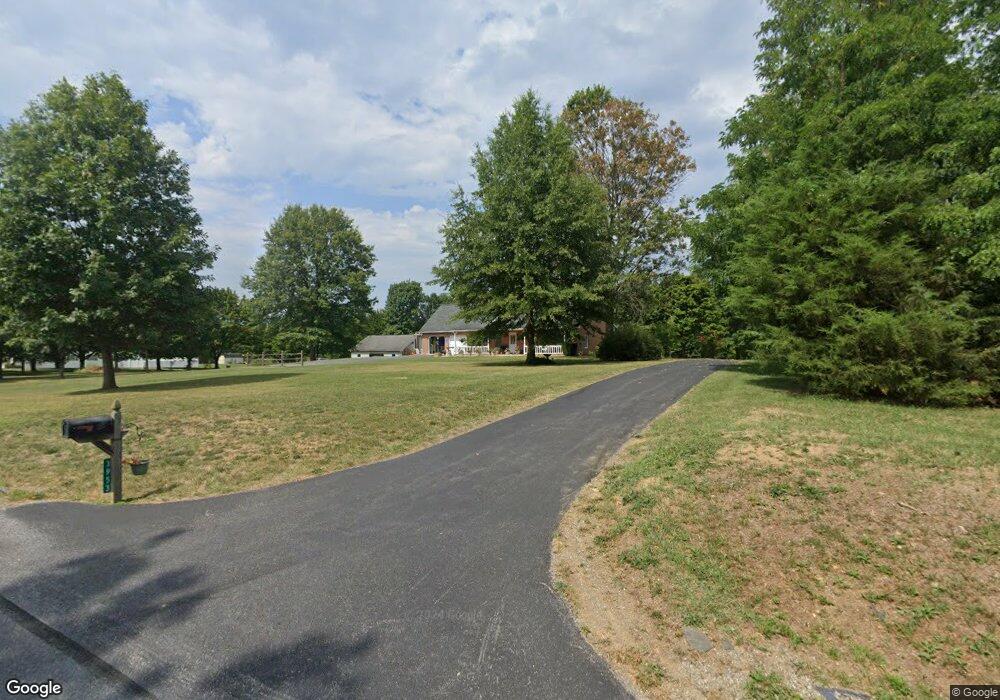 3987 W Weaver Rd, Greencastle, PA 17225 - photo 1