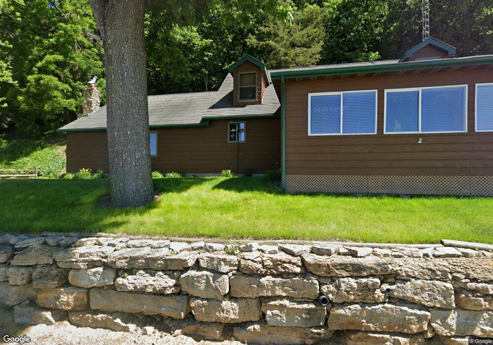 5690 River Lane Rd, Potosi, WI 53820 - photo 1