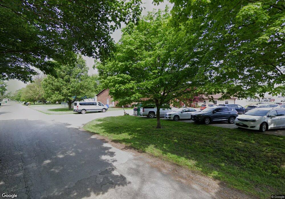 3322 Moultrie Ave, Mattoon, IL 61938 - photo 1