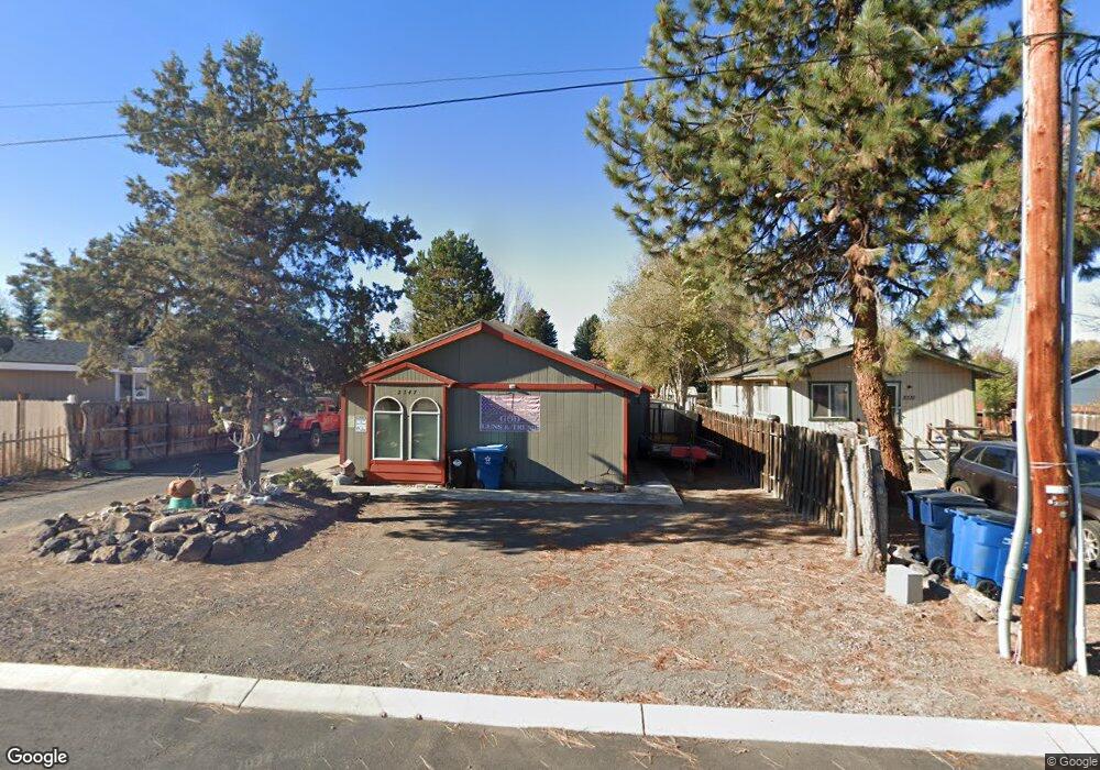 2347 SW 25th St, Redmond, OR 97756 - photo 1