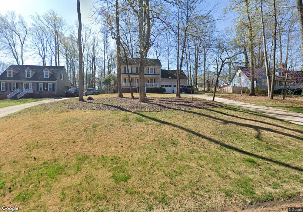 807 Tanglewood Dr, Siler City, NC 27344 - photo 1