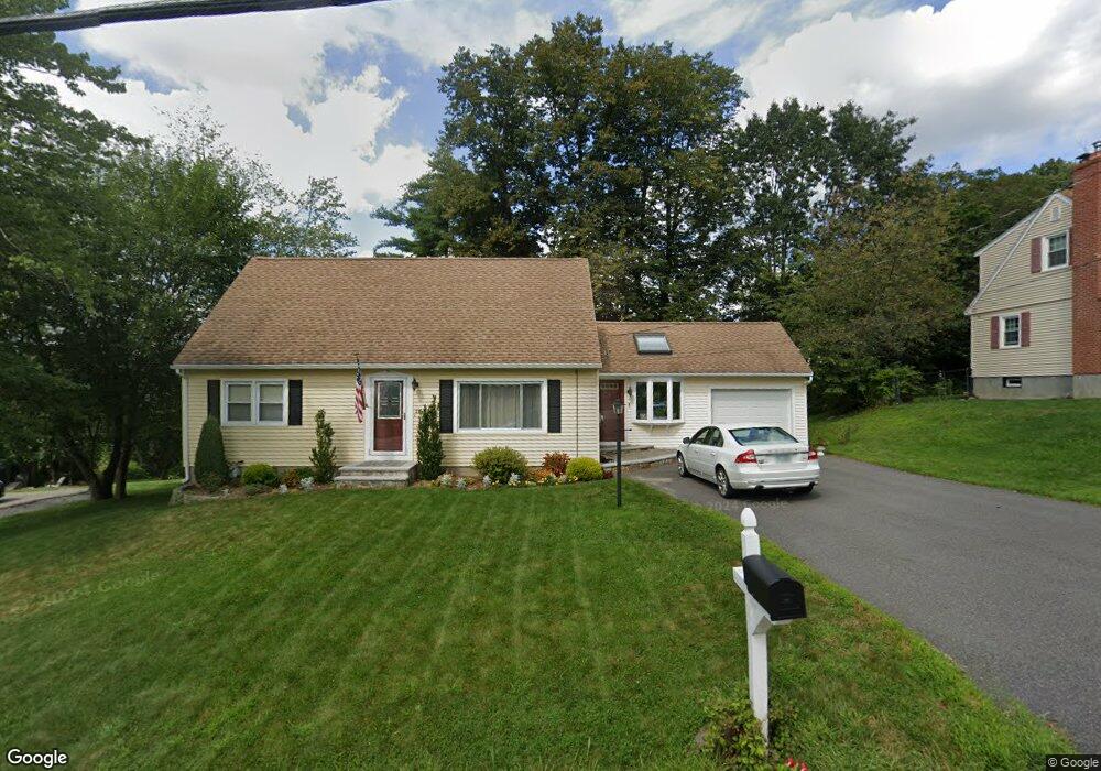 22 Timberline Dr, Nashua, NH 03062 - photo 1