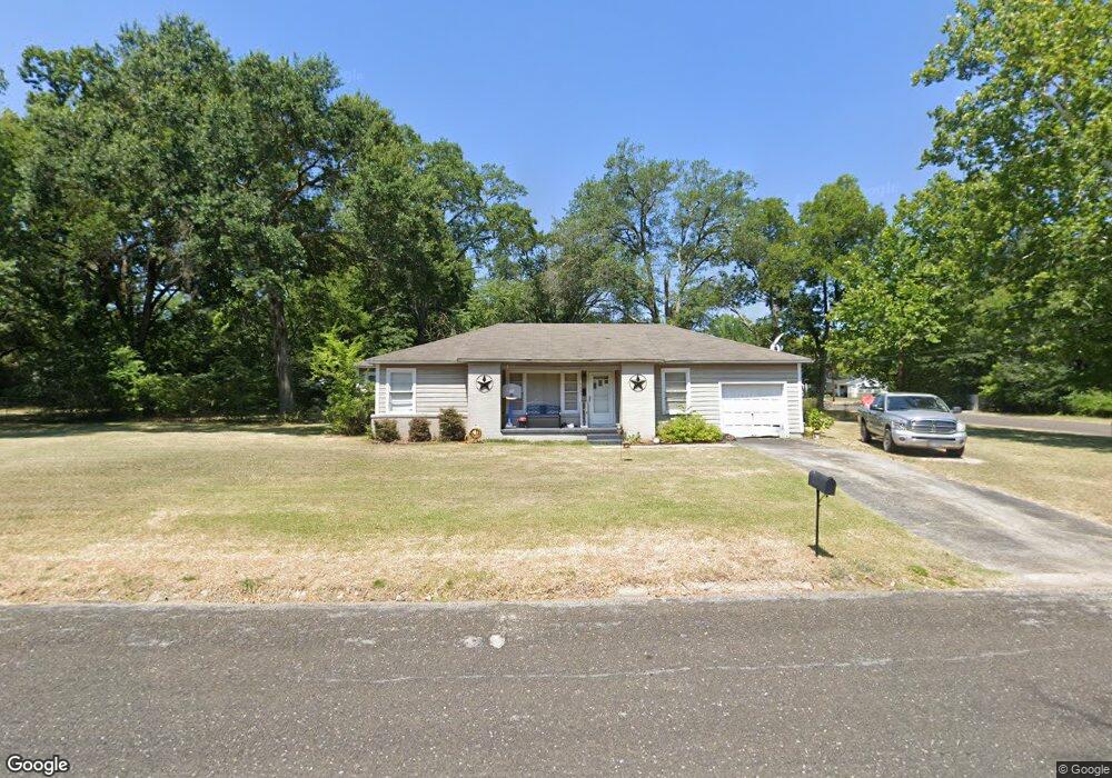 3005 Broadway Blvd, Kilgore, TX 75662 - photo 1