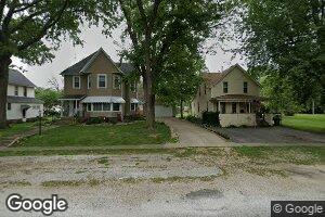 306 E Cortland St, Avon, IL 61415