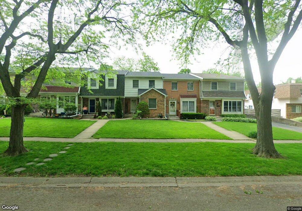 335 Monroe St unit 6, Oswego, IL 60543 - photo 1