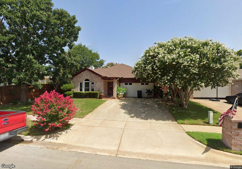 2301 Wildwood Ln, Denton, TX 76210 - photo 1