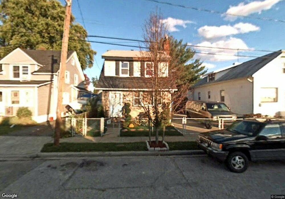 154 Franklin St, Franklin Square, NY 11010 - photo 1