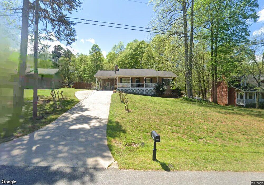 6256 Oakleaf Dr, Flowery Branch, GA 30542 - photo 1