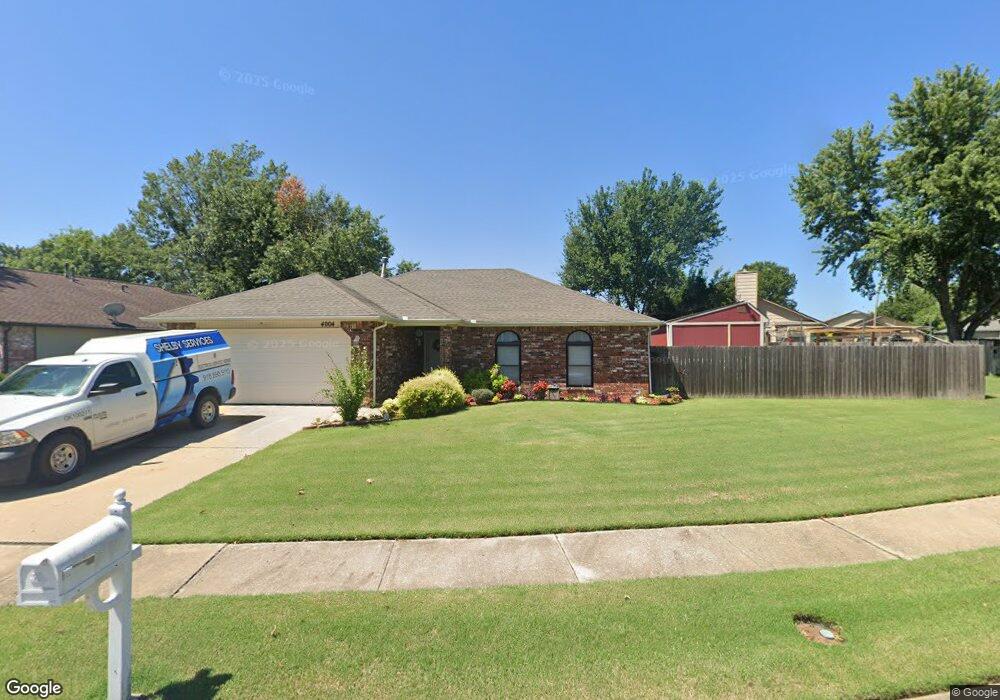 4004 S Poplar Ave, Broken Arrow, OK 74011 - photo 1