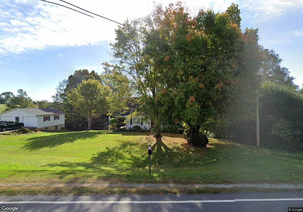 8990 Chatham Rd, Martinsville, VA 24112 - photo 1