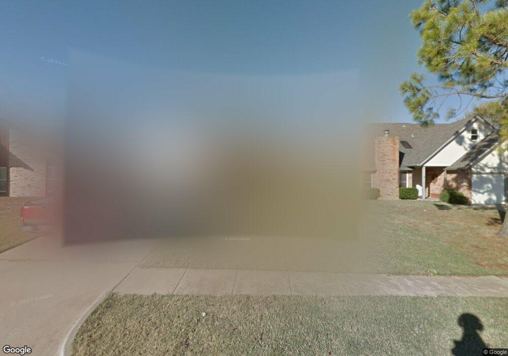 1513 NE 26th St, Moore, OK 73160 - photo 1