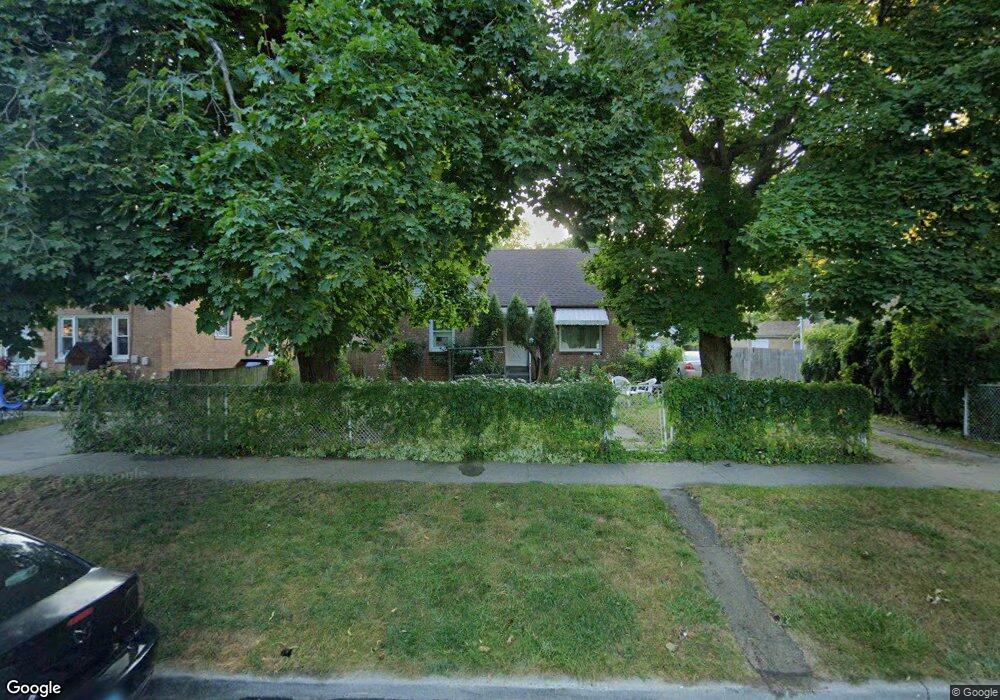 106 S Saint James St, Waukegan, IL 60085 - photo 1