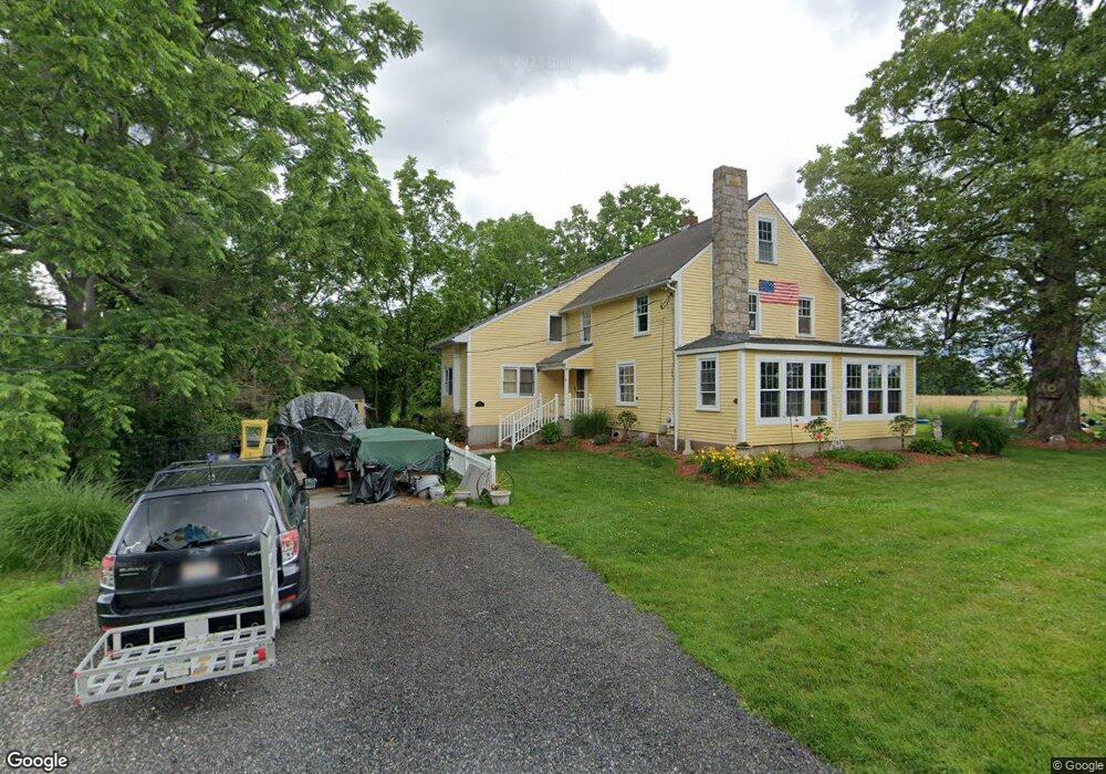 7 1/2 Cole Ave, Sutton, MA 01590 - photo 1