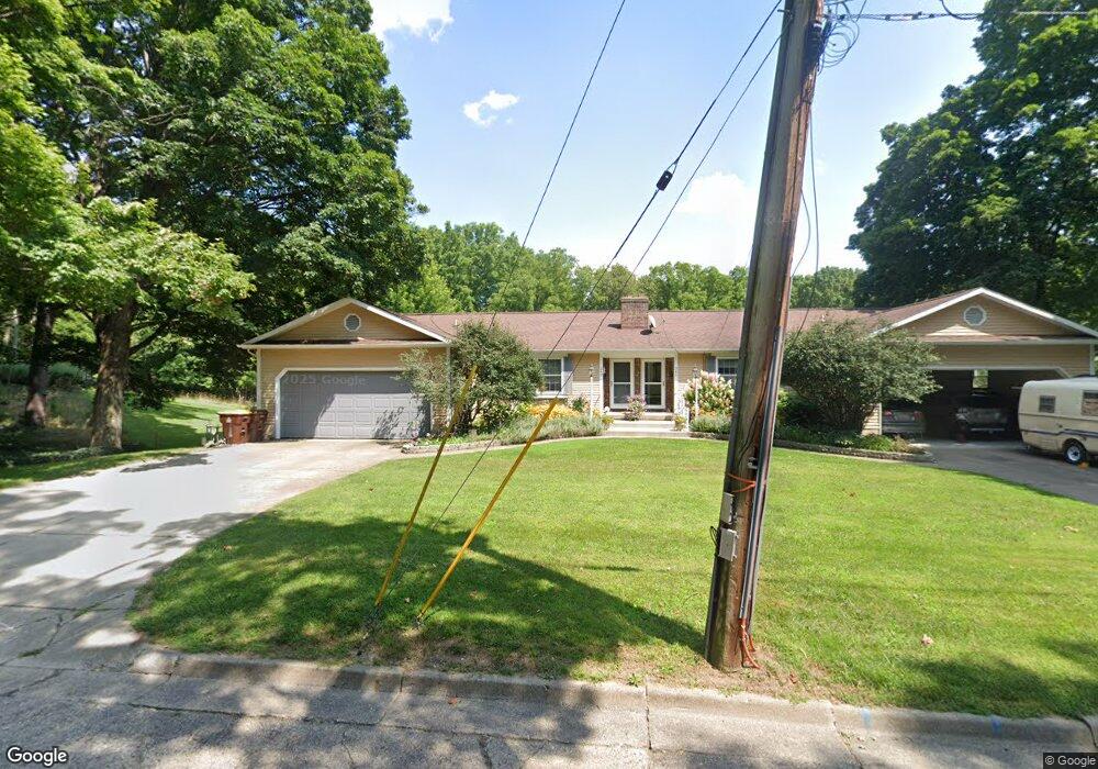 342 N Eagle St unit 2, Marshall, MI 49068 - photo 1