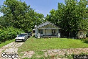314 E 2nd St, Cushing, OK 74023