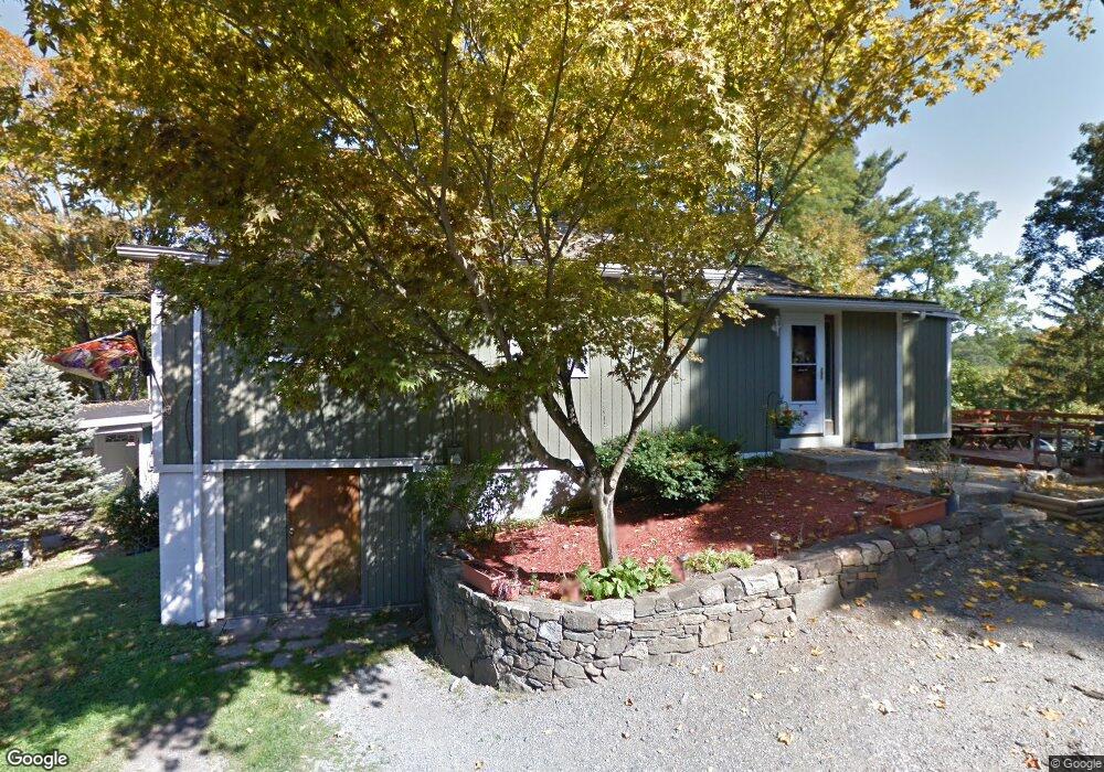 125 Dogwood Rd, Cortlandt Manor, NY 10567 - photo 1