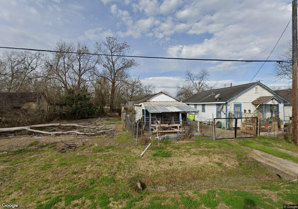 304 3rd St, Rosenberg, TX 77471 - photo 1