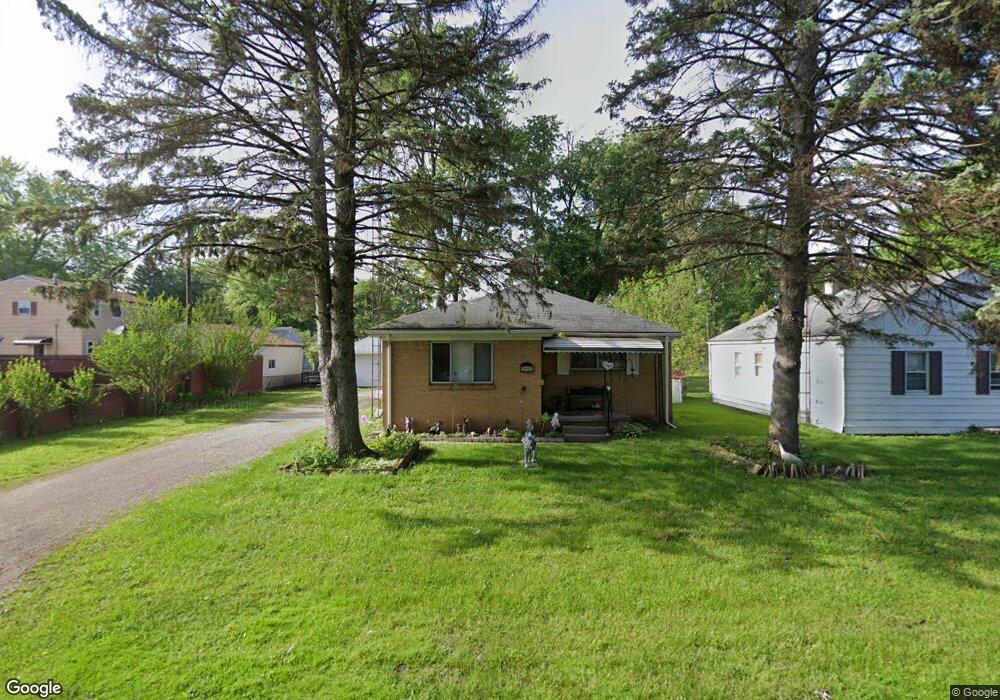 2560 Koehler Ave, Toledo, OH 43613 - photo 1