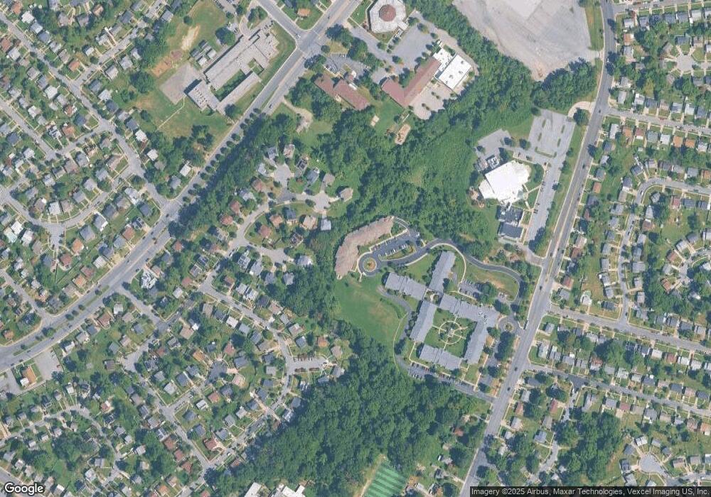 6100 Sargent Rd, Hyattsville, MD 20782 - photo 1