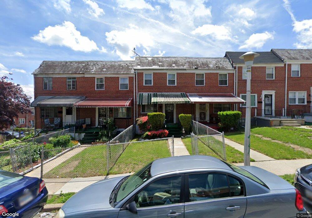 3805 Rokeby Rd, Baltimore, MD 21229 - photo 1
