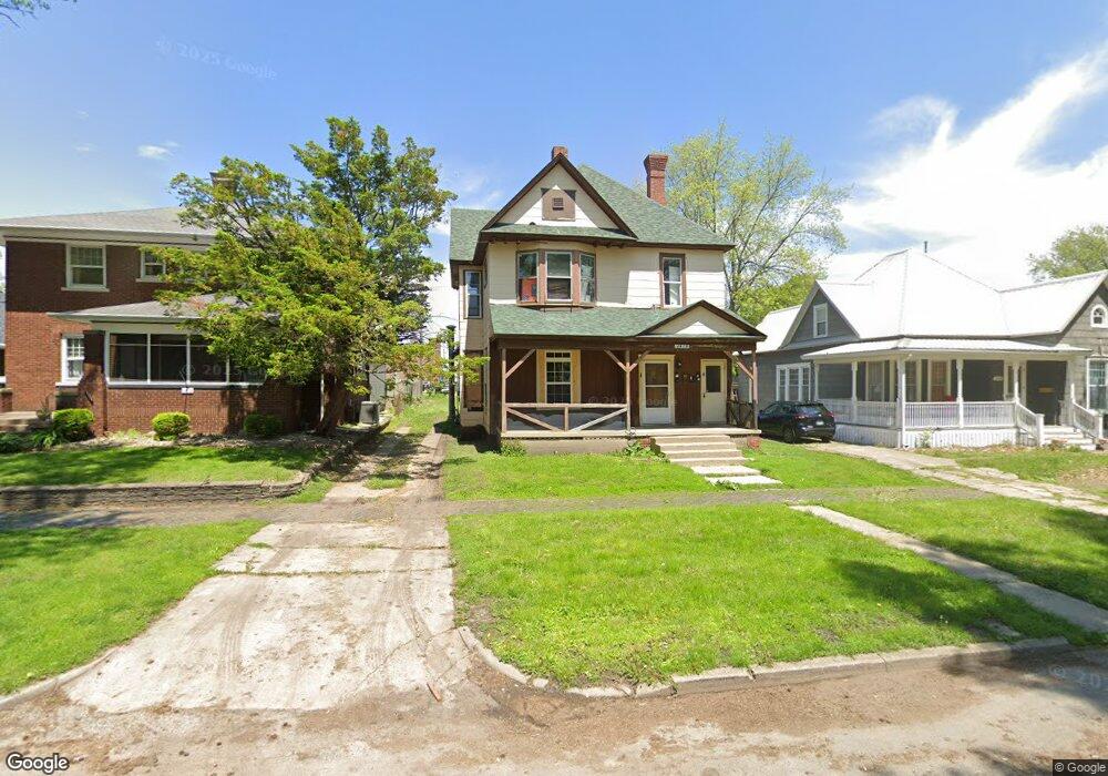 1412 Lafayette Ave, Mattoon, IL 61938 - photo 1