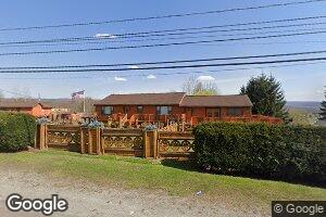 101 5th St, Jermyn, PA 18433