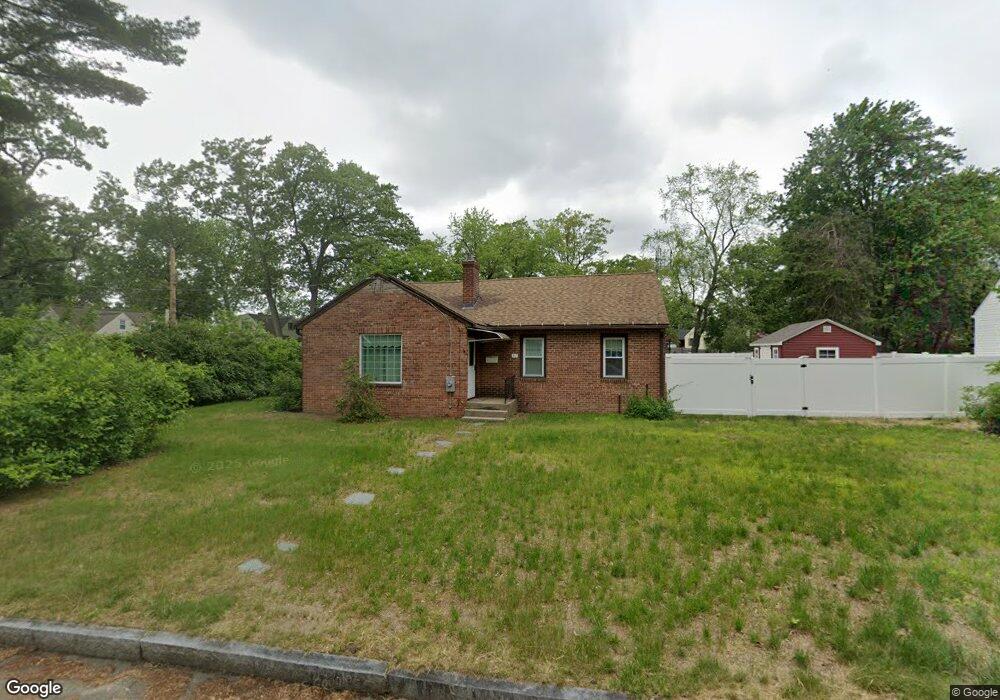 32 Franconia St, Springfield, MA 01108 - photo 1