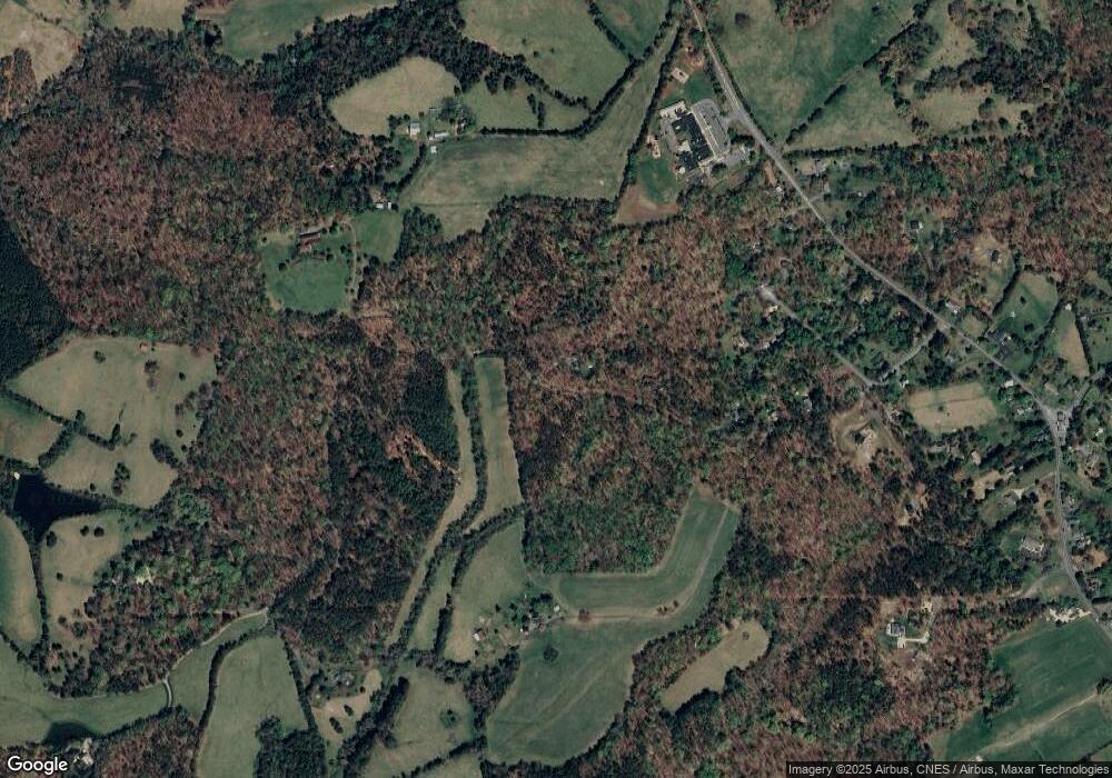 31-5A3 Link Evans Ln unit B, Rio, VA 22936 - photo 1