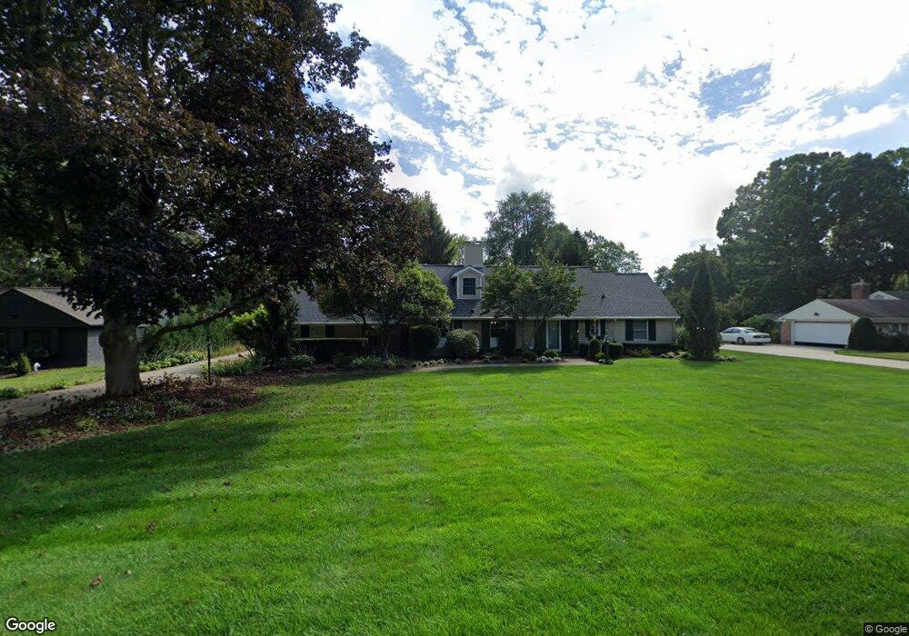 6117 Lantern Ln, Bloomfield Hills, MI 48301 - photo 1