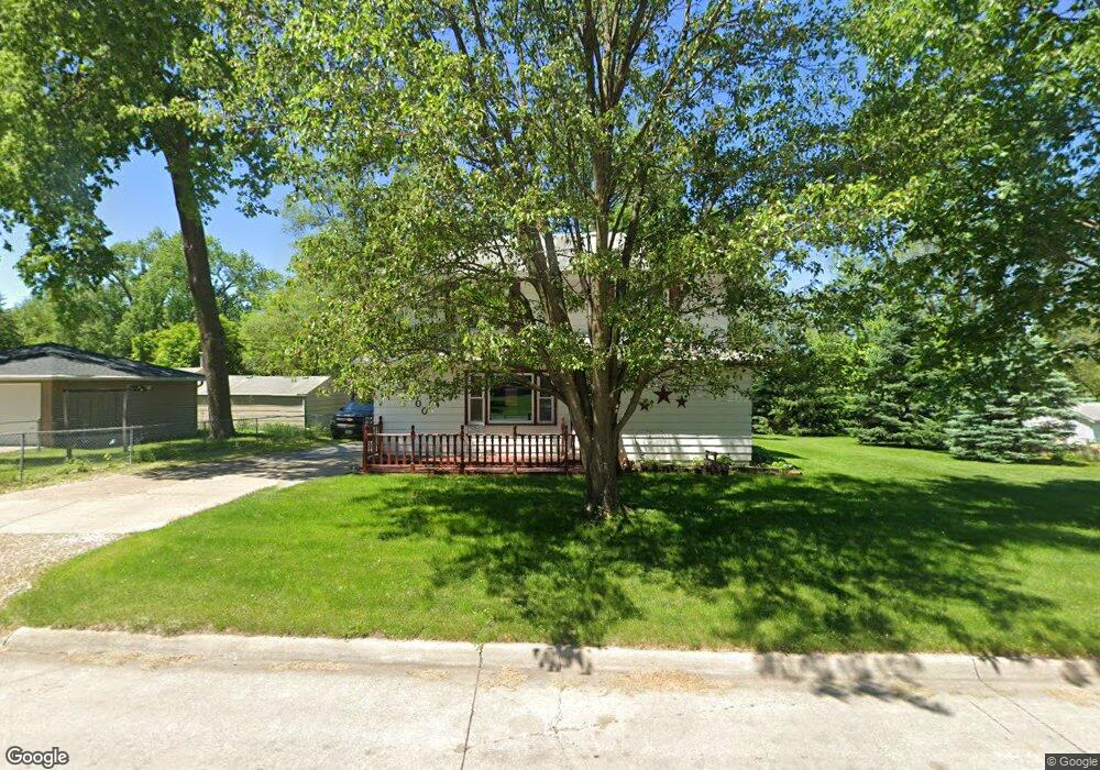 6100 SE 3rd St, Des Moines, IA 50315 - photo 1