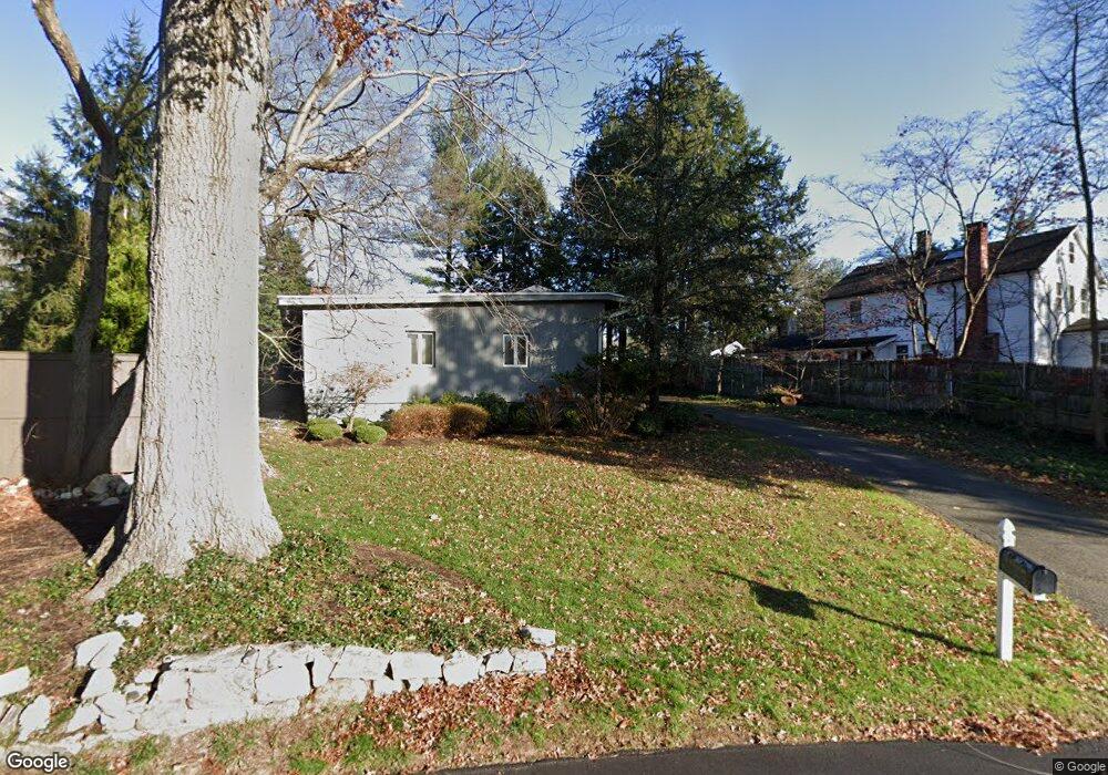 5 Dover Rd, Westport, CT 06880 - photo 1