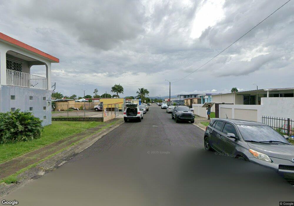 C4 Res Bairoa Santa María, Caguas, PR 00725 - photo 1