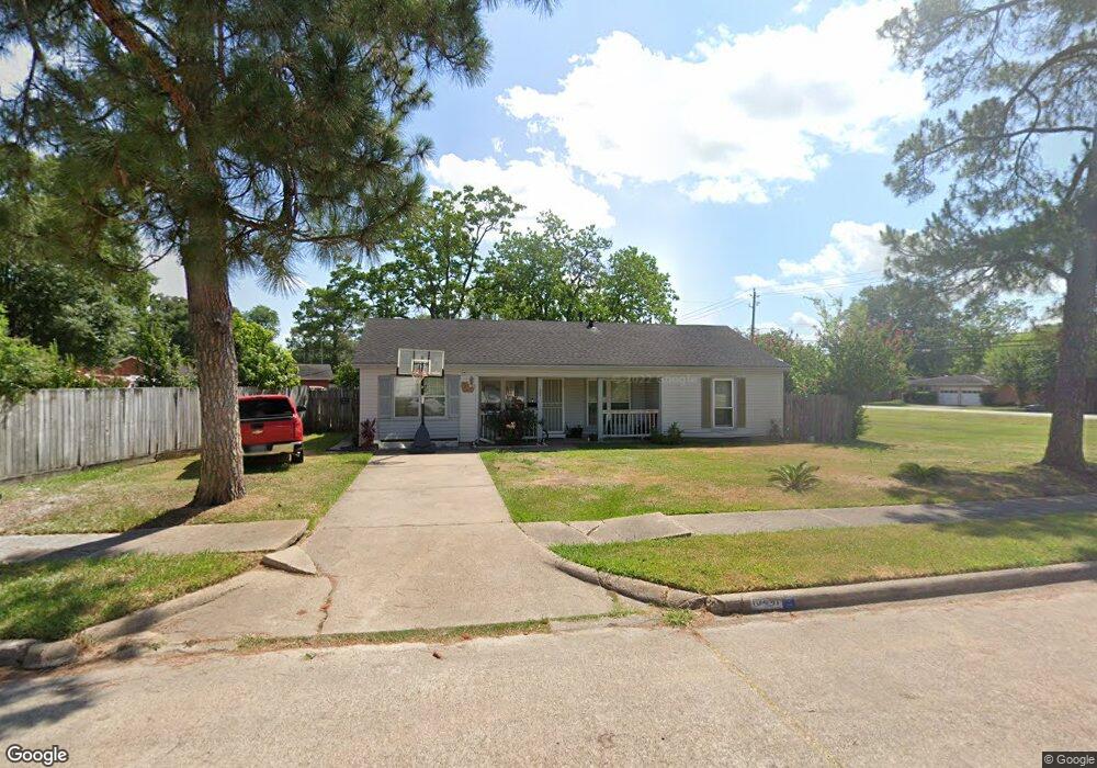 10441 Alta Loma Way, Houston, TX 77075 - photo 1