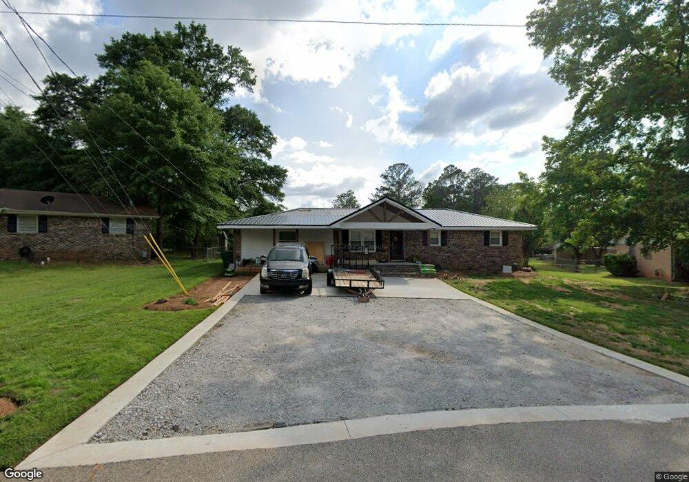 112 Shannon Dr, Carrollton, GA 30117 - photo 1