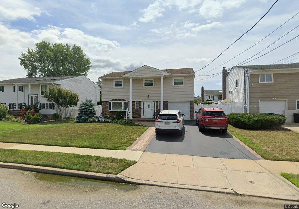 2700 Dorothy St, Bellmore, NY 11710 - photo 1